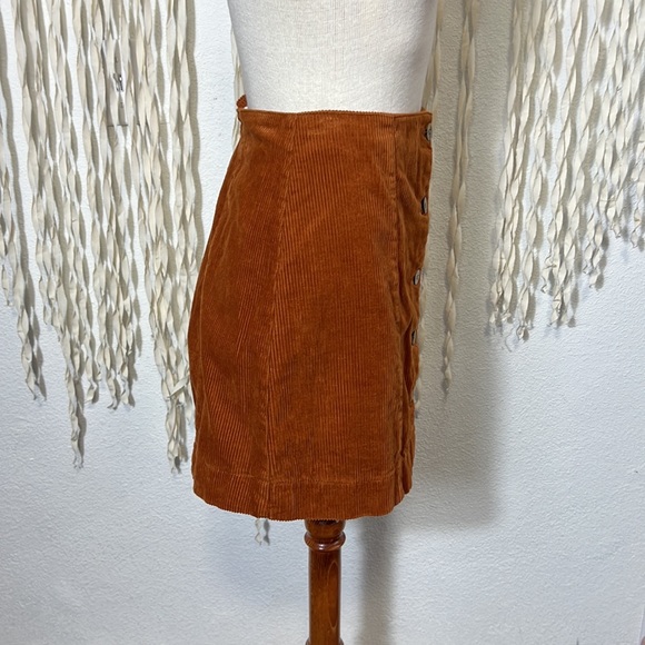 Spell Faye Corduroy Skirt in Caramel Size M - Picture 4 of 11